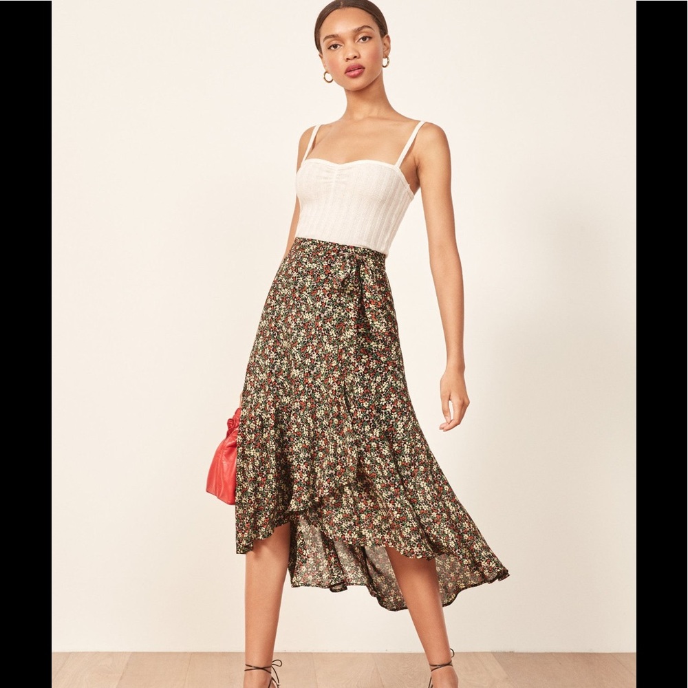 NWOT Reformation Annaliese Wrap Skirt Size L